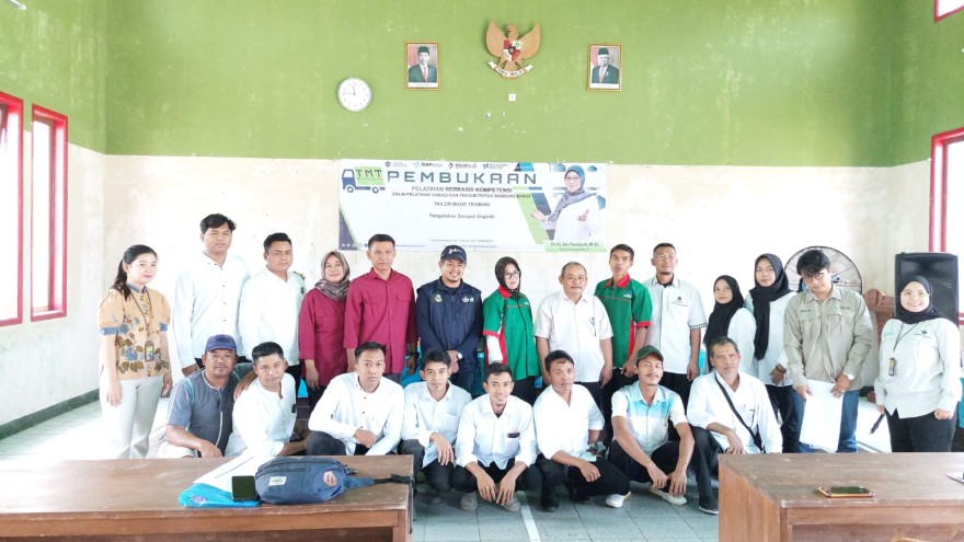 PATRIOT DESA memberikan fasilitasi pelatihan Pengolahan Sampah Organik 
